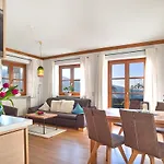 Florian Apartmán