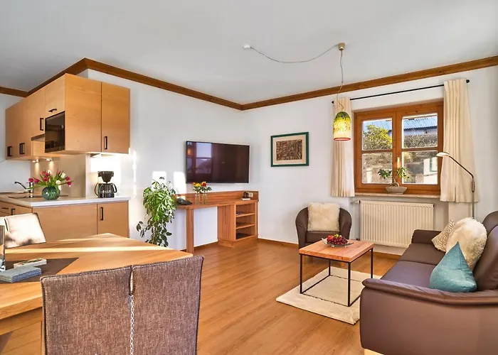 Florian Apartament *